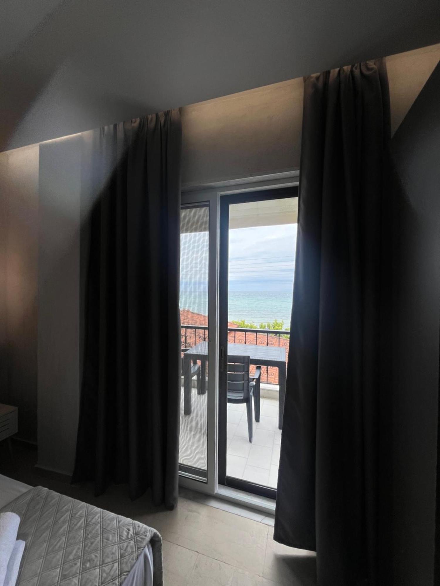 Апартаменты Okkio Sea View Vergia Экстерьер фото